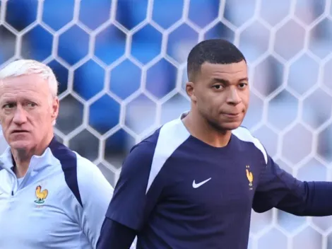 Deschamps apronta e jogadores liderados por Mbappé fazem cobrança