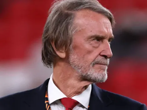 Manchester United planeja negociação por Salvador Blopa