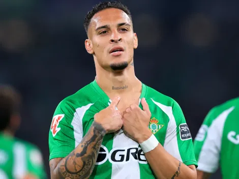 Antony deve estar disponível para Real Betis x Barcelona