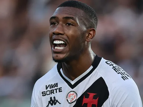 Crystal Palace inicia conversas com o Vasco para contratar Rayan