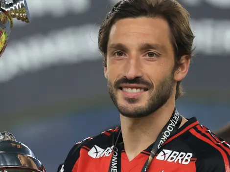 River Plate encaminha Matías Viña, do Flamengo