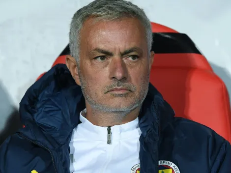 Fenerbahçe empata e José Mourinho criticado: "Infelicidade e desespero"