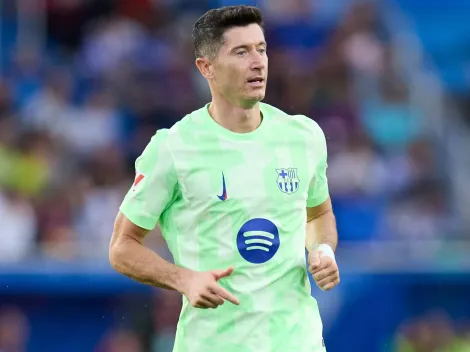 Barcelona vence Alavés com hat-trick de Lewandowski