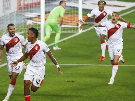 Peru ganha vida às custas do Uruguai de Maxi Araújo