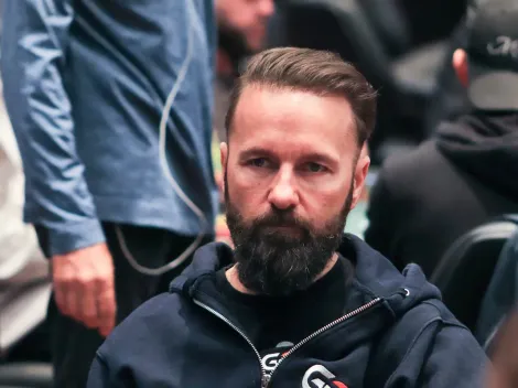 Call ou fold? Daniel Negreanu usa naipes para decisão com JJ na WSOP