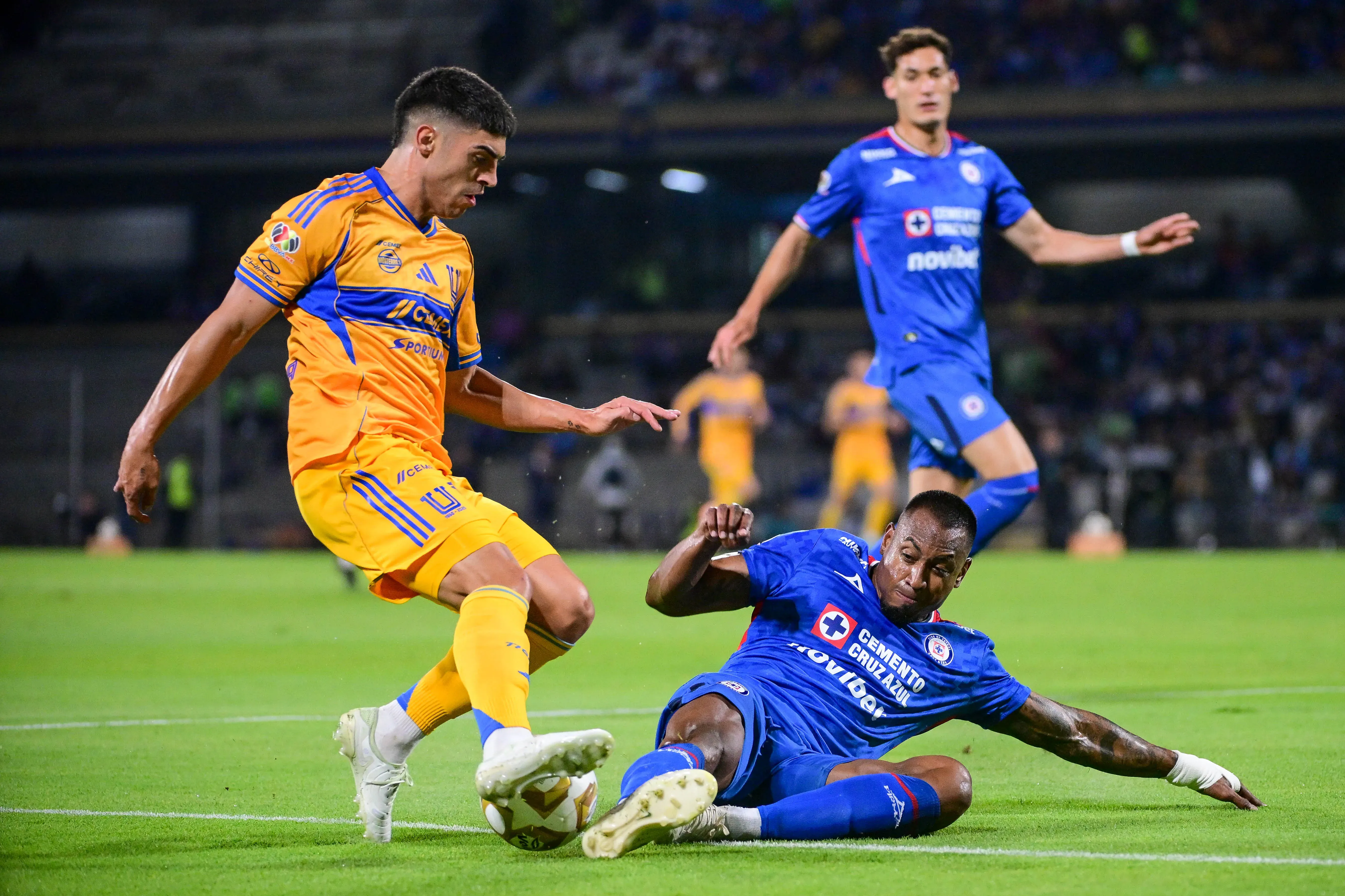 ¿Tigres UANL vs. Cruz Azul va por televisión abierta? Cómo ver la vuelta (Imago 7)