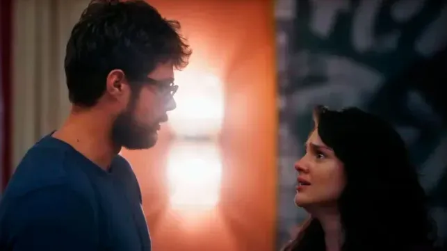 Hélio e Petra em 'Terra e Paixão'. Foto: Reprodução/Globo