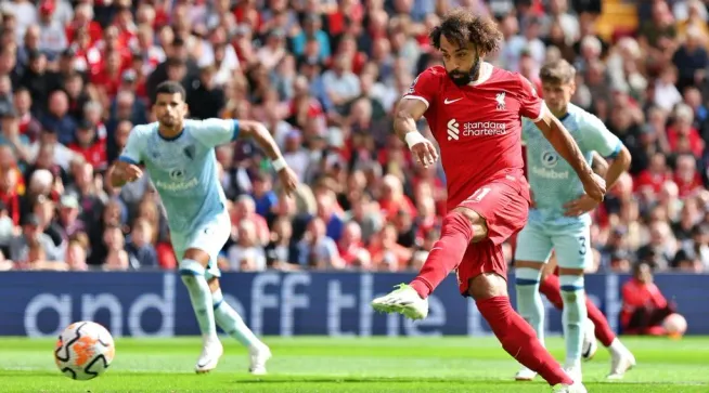 Liverpool llegó a cuatro puntos en la Premier con esta victoria sobre Bournemouth. | Foto: Getty Images.