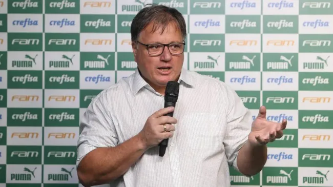 Foto: Cesar Greco/Fotoarena – Anderson Barros e a presidente do Palmeiras propõe prêmio ao Inter para duelo com o Alvinegro.