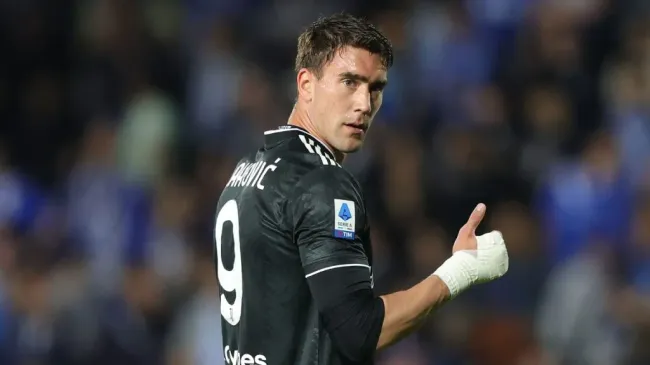 Dusan Vlahovic, delantero serbio que será vendido (Getty Images).