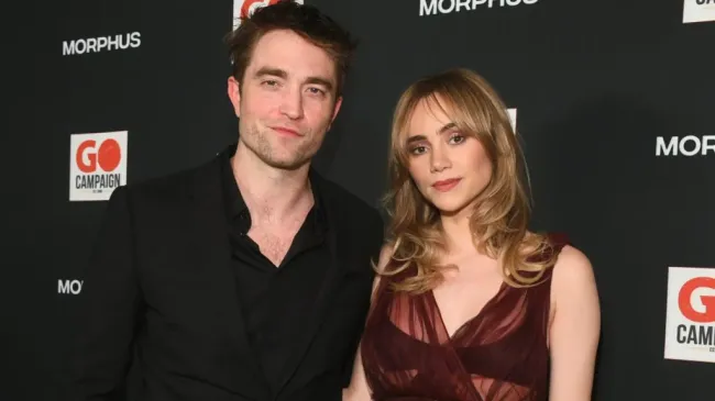 Robert Pattinson and Suki Waterhouse attend the GO Campaign’s Annual Gala 2023. (Source: Alberto E. Rodriguez/Getty Images)