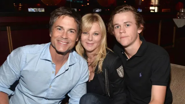 Rob Lowe, Sheryl Berkoff and John Owen Lowe in 2013 (Alberto E. Rodriguez/Getty Images for Best Buddies)
