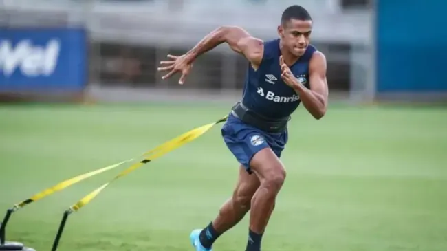 Bruno Alves: na mira do Cruzeiro para 2024 (Foto: Lucas Uebel/Grêmio/Divulgação)