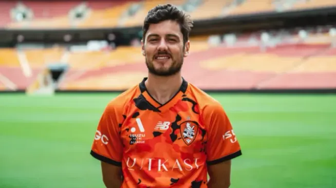 Marco Rojas con la camiseta del Brisbane | Foto: Brisbane Roar FC