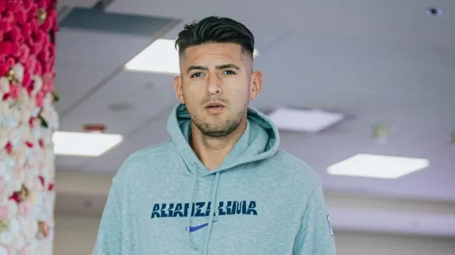 Zambrano reveló la charla entre Gorosito y el plantel antes del partido de ida.