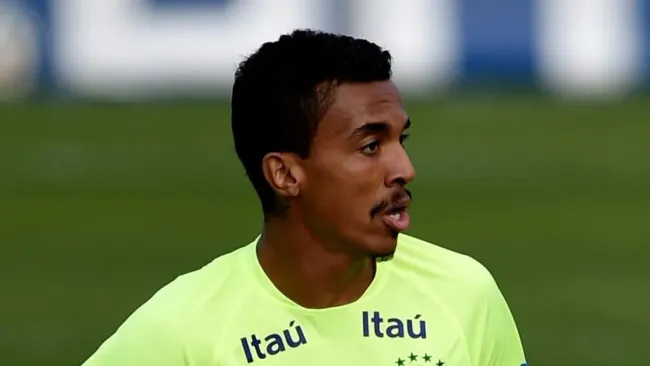 Luiz Gustavo pela Seleção Brasileira. Foto: Buda Mendes/Getty Images