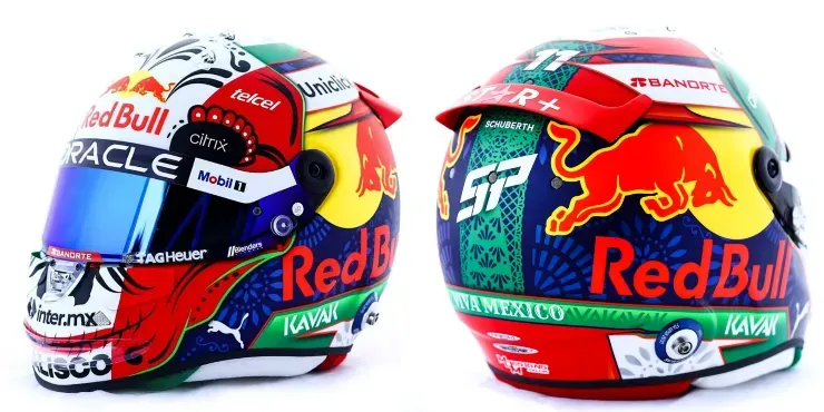 Así es el casco de Checo Pérez. Créditos: Red Bull Racing