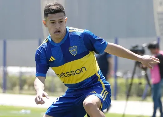Julián Ceballos, el juvenil de Boca que jugaría contra IDV. (Foto: Instagram – Ceballos)