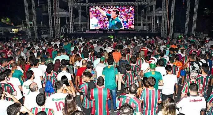 Torcida do Fluminense acompanhando jogo do Tricolor – Foto: Divulgação/FFC)