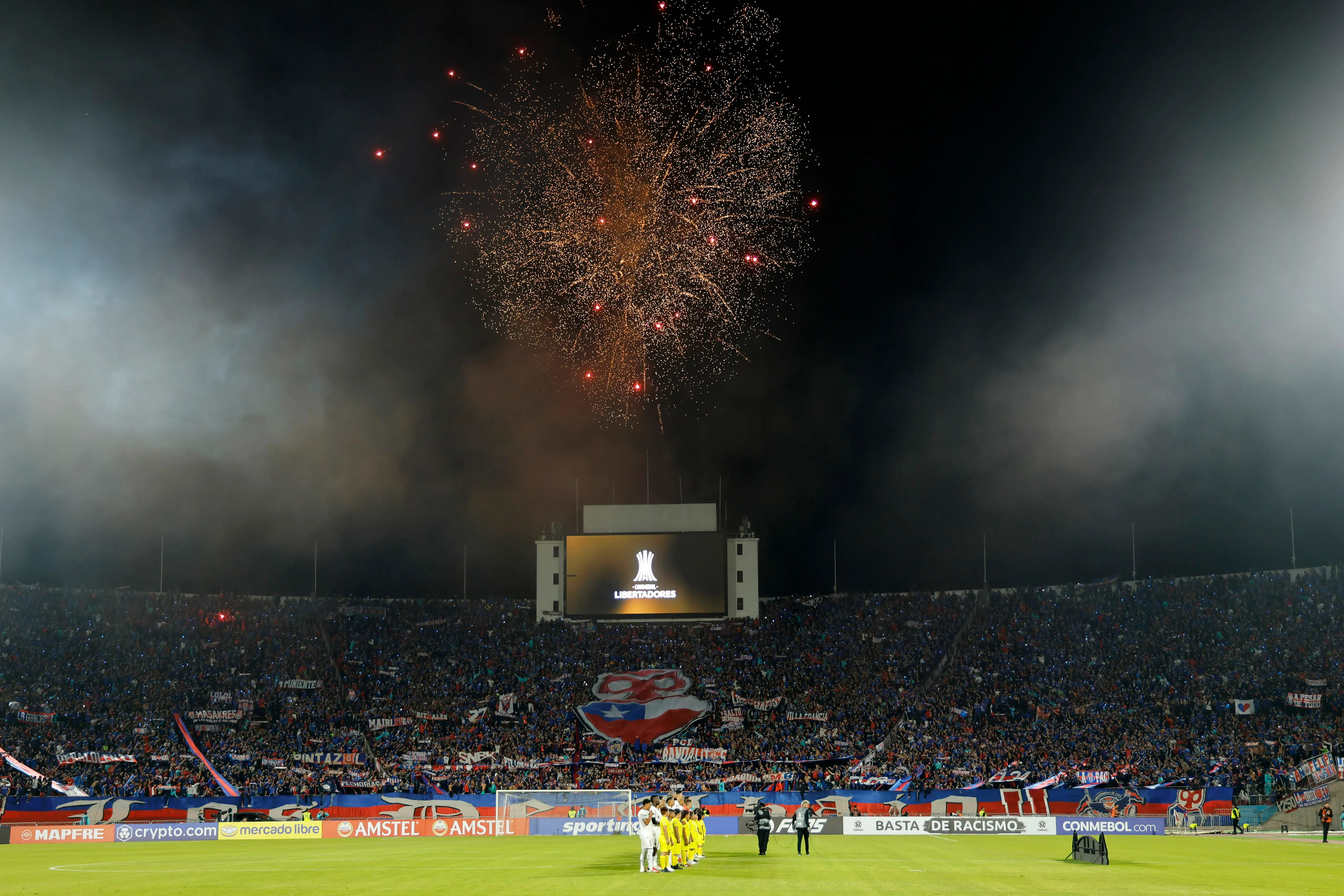 El presidente de Universidad Católica quiere un estadio propio para Universidad de Chile. (Imagen: Photosport)