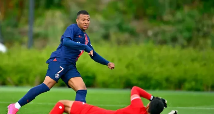 Kylian Mbappé marcó un gol en el 2 a 0 del PSG sobre Le Havre. Getty Images