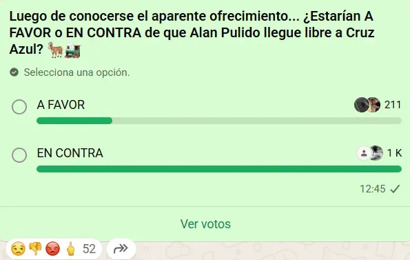 Encuesta sobre Alan Pulido a Cruz Azul en el WhatsApp de Vamos Azul.
