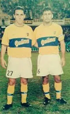 Burdisso y Samuel, juntos en Boca.