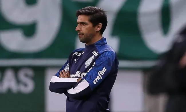 Abel Ferreira criticou Leila Pereira e Anderson Barros em sua coletiva. Foto: César Greco/ Palmeiras