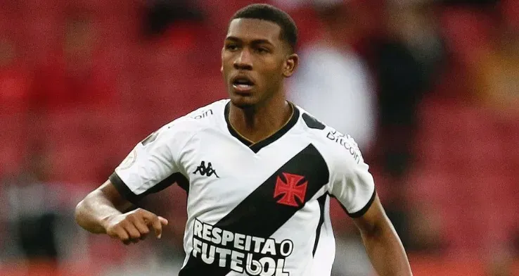 Rayan Vitor, do Vasco, pelo Brasileirão. Foto: Reprodução/Instagram @rayann10