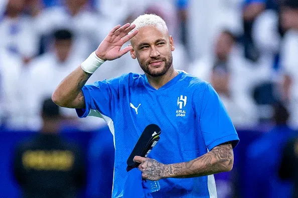 Neymar, craque do futebol brasileiro atua no Al-Hilal, da Arabia Saudita. Foto. Abdullah Ahmed/Getty Images