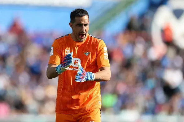 Más y más elogios para Claudio Bravo en España.