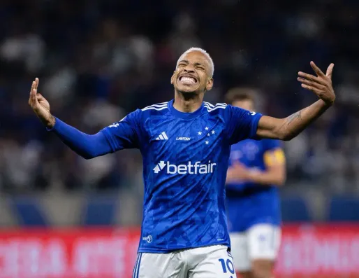 Matheus Pereira palpitó el partido en La Bombonera. Foto: Imago