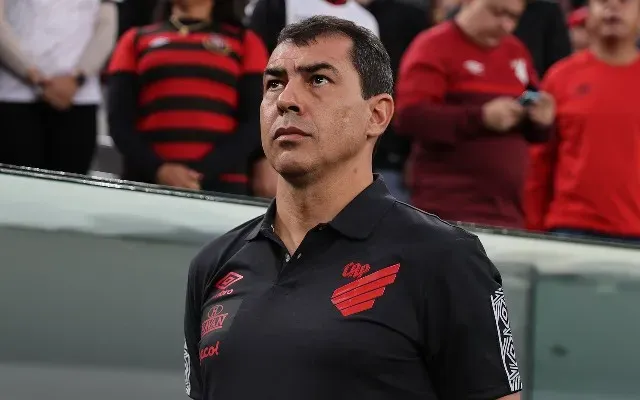 Fábio Carille no comando do Athletico-PR em 2022 – Foto: Divulgação/Athletico