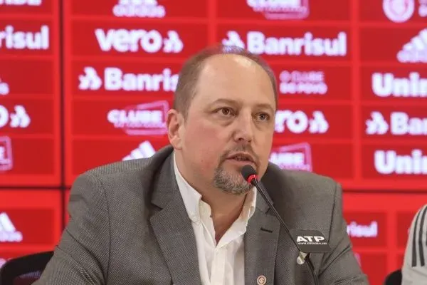 Alessandro Barcellos está ativo no mercado do Internacional