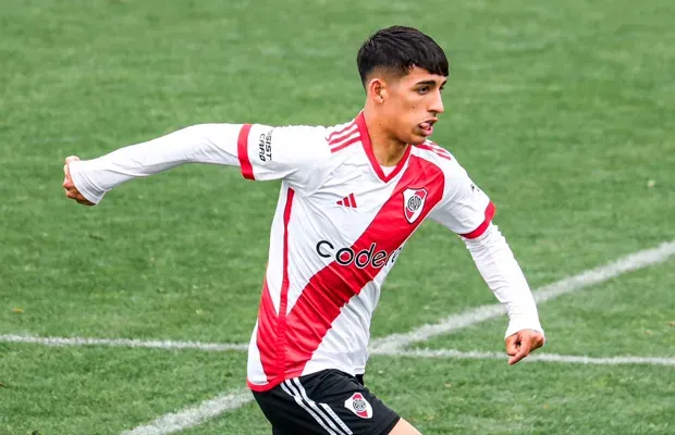 River retiene a Obregón