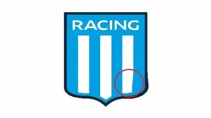 El error en el escudo de Racing.