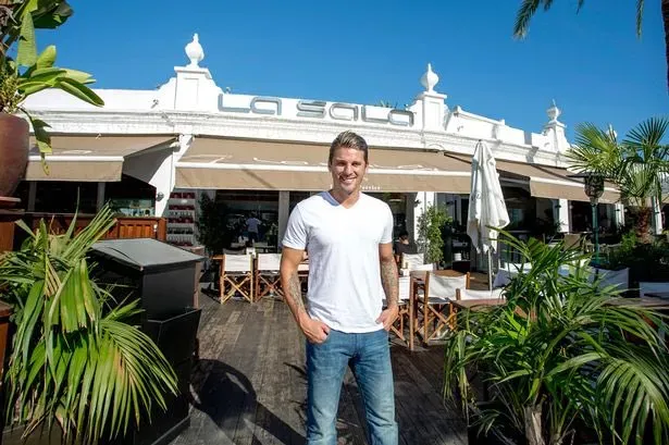 David Bentley ahora tiene negocios y restaurantes en Inglaterra, España y Gibraltar.