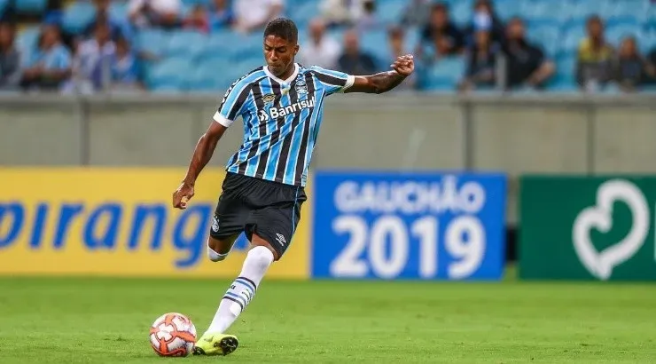 Jean Pyerre pode começar a partida como titular – Foto: Lucas Uebel/Grêmio.