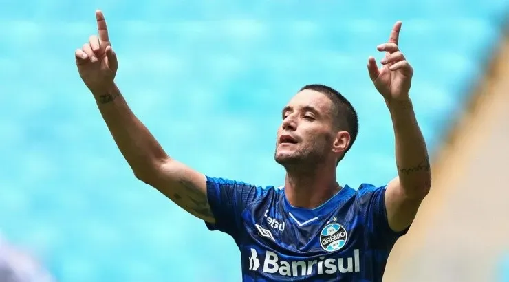 (Photo by Lucas Uebel/Getty Images) – Thiago Neves deixou a desejar no Grêmio.