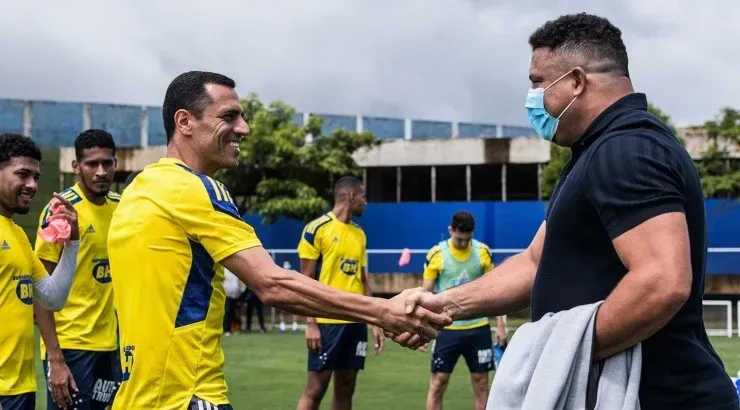 Foto: Gustavo Aleixo/Cruzeiro – Ronaldo tem ótima relação com os atletas.