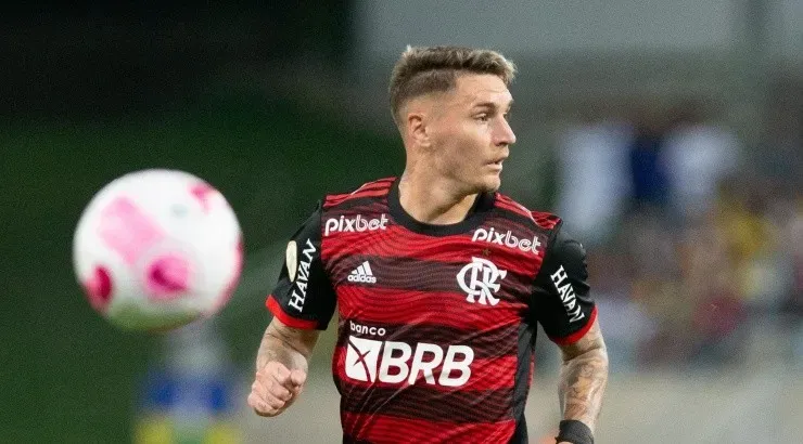 Agif/Gil Gomes – Guillermo Varela não deve jogar final da Libertadores