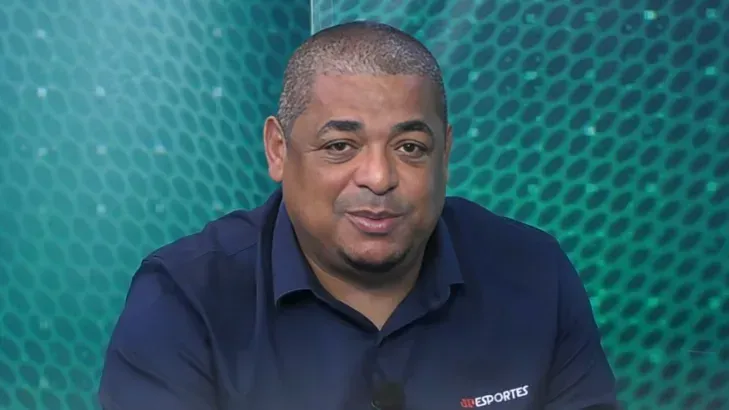 Ex-jogador Vampeta deu sua opinião sibre o Palmeiras – Foto: Reprodução/Youtube