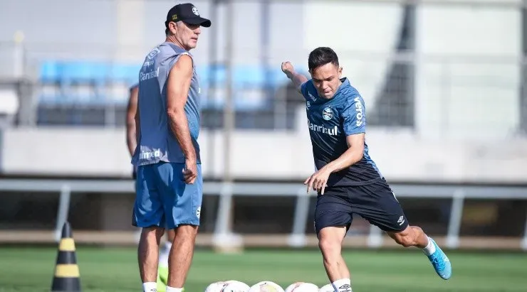 Renato Portaluppi aproveitará pausa para reavaliar o elenco – Foto: Lucas Uebel/Grêmio FBPA