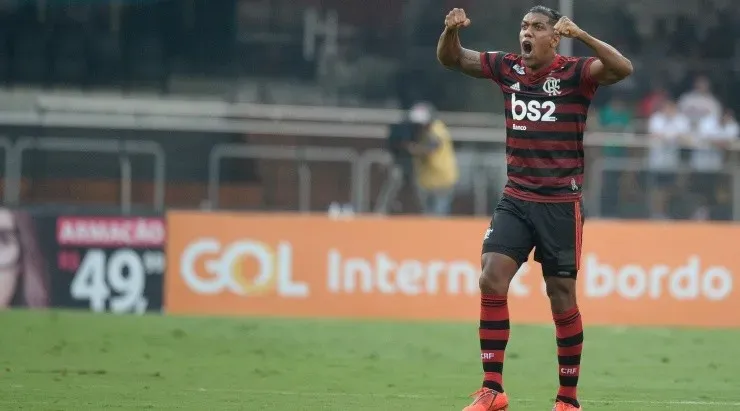 Berrío surgiu como opção, mas não deve ser contratado – Foto: Alexandre Vidal/Flamengo.