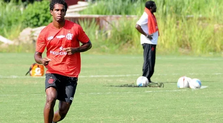 Luiz Antônio teve passagem marcante pelo Flamengo – Foto: Alexandre Vidal/Flamengo.