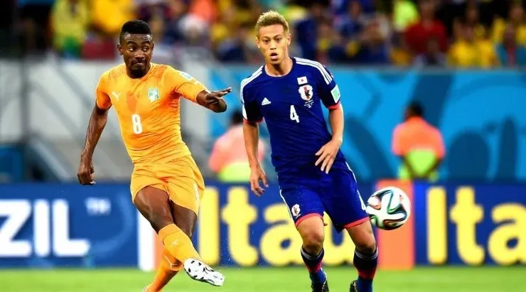 Kalou e Honda, astros do Botafogo. (Foto: Getty Images)