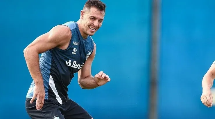 Churín é outro que depende de exames para jogar a final – Foto: Lucas Uebel/Grêmio.