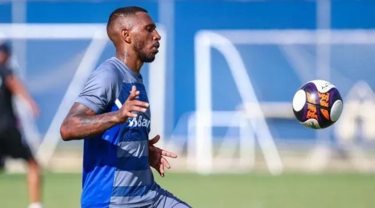 Paulo Miranda deve ser o titular ao lado de Geromel contra o Juventude. Foto: Lucas Uebel/ Grêmio