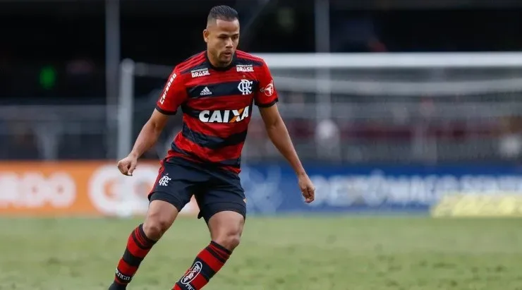 Marcello Zambrana/AGIF – Geuvânio em ação pelo Flamengo.