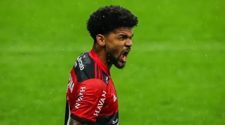 Foto: Pedro H. Tesch/AGIF – Bruno Viana atuou no Flamengo em 2021